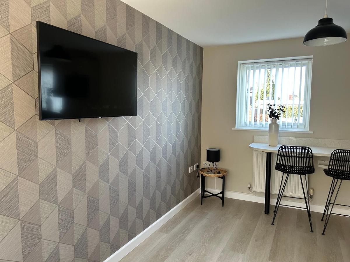 Chapel Court Apartments Cannock Exterior foto